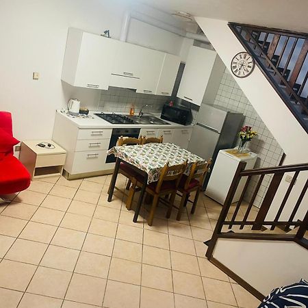 Private House In The Center Of Mestre Buitenkant foto