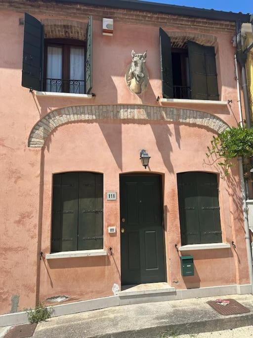 Private House In The Center Of Mestre Buitenkant foto