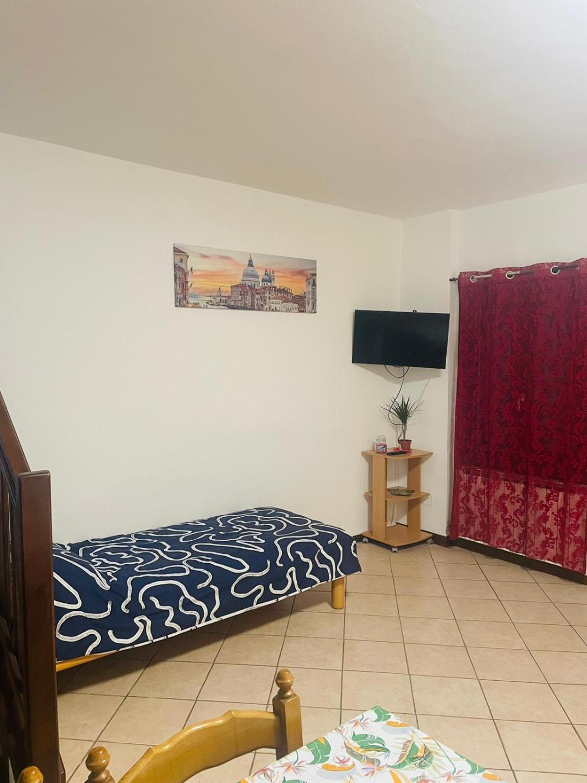 Private House In The Center Of Mestre Buitenkant foto